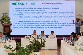 The meeting held by VIETRISA in Can Tho city on December 31 (Photo: VNA)