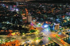 A view of Da Nang city's centre at night (Photo: VNA)