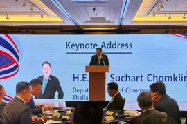 Thailand, RoK boost trade ties at business forum
