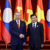 Weekly Highlights: Vietnamese, Lao leaders stress strategic cooperation in high-level Party meeting
