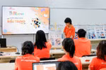 Students engage in hands-on learning through the application of digital technology software. (Illustrative photo: VNA)