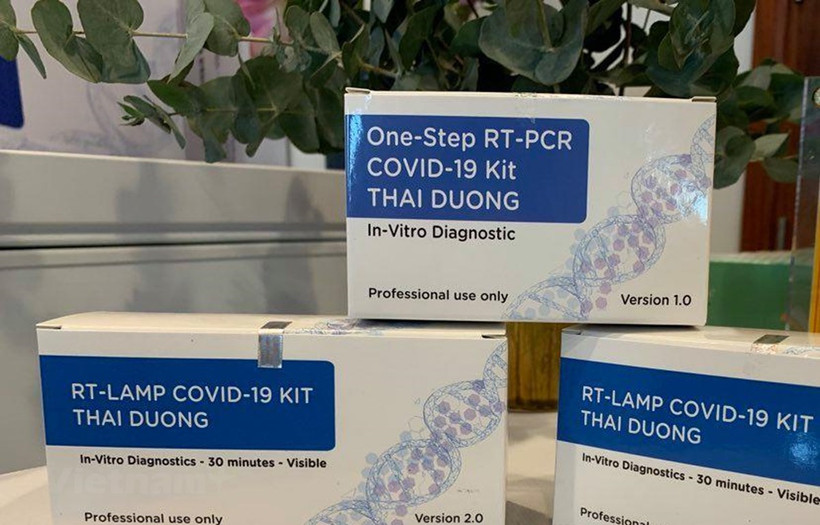 Two more SARS-CoV-2 test kits produced by Vietnam, One-step RT-PCR COVID-19 Kit Thai Duong and RT-Lamp COVID-19 Kit Thai Duong, are approved by the European Union. (Photo: VietnamPlus)