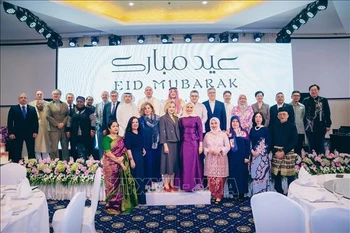 Delegates at the Eid al-Fitr celebration in Hanoi on March 31 (Photo: VNA)