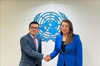 Ghada Waly, outgoing Executive Director of the UN Office on Drugs and Crime (UNODC) (R) and Vietnamese Ambassador to Austria Vu Le Thai Hoang (Photo: The Embassy of Austria in Vietnam)