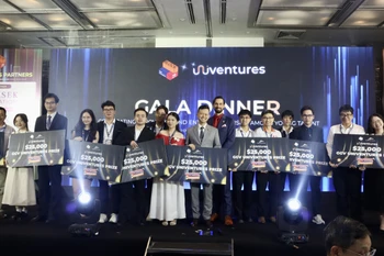 Top 10 start-ups from Vietnamese universities receive innovation support from Singapore. (Photo: VNA)
