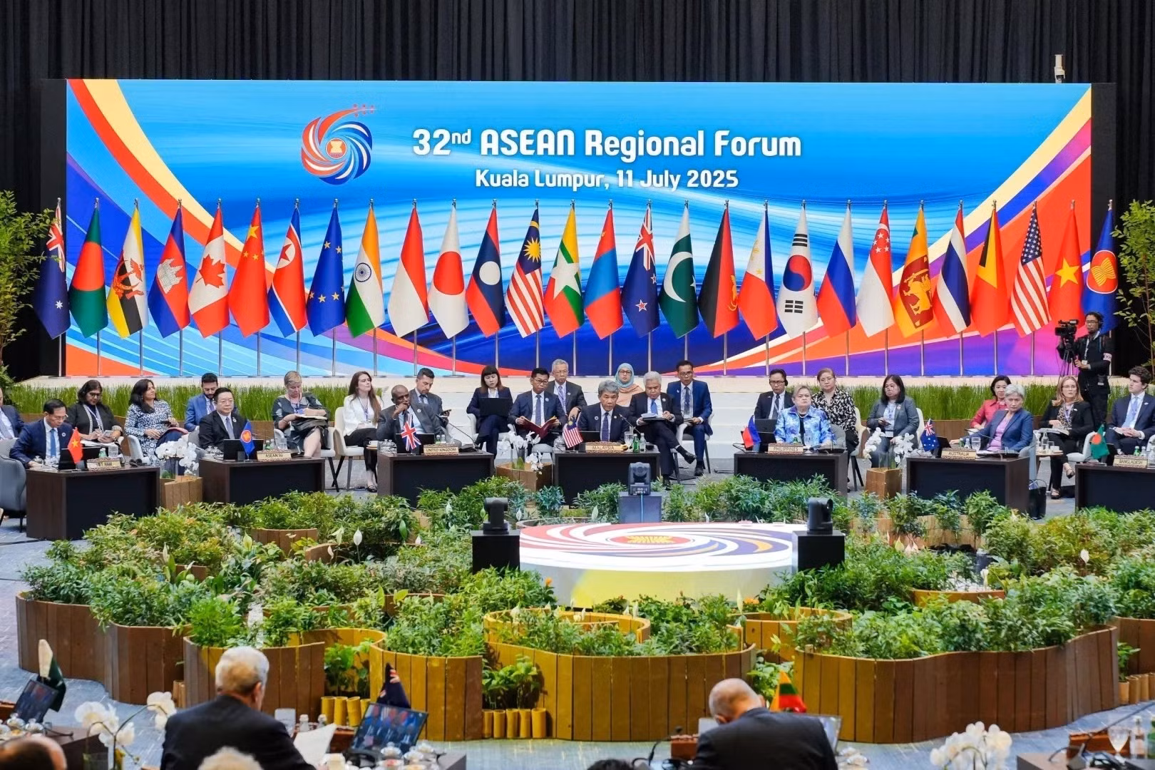 vna-potal-dien-dan-khu-vuc-asean-keu-goi-giai-tru-vu-khi-hat-nhan-hoan-toan-8146531-1620x1080.jpg