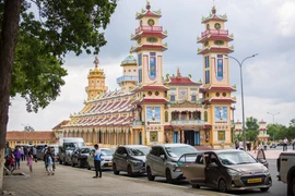 Tay Ninh Cao Dai Holy See - attractive destination in summer