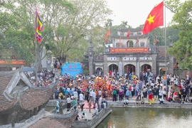 Highlights of the 2025 Giong festival at Phu Dong temple