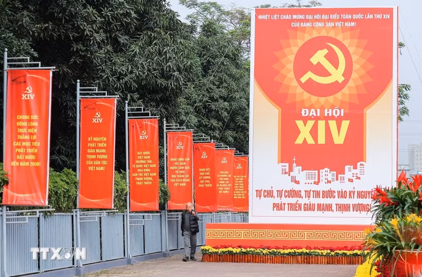 Banners and slogans line the streets of Hanoi in celebration of the 14th National Congress of the Communist Party of Vietnam. (Photo: VNA)