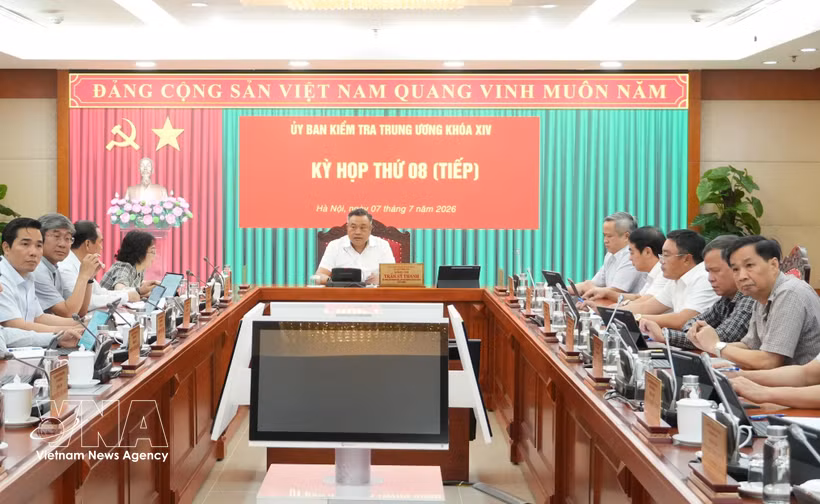 A view of the eighth session of the Party Central Committee’s Inspection Commission. (Photo: VNA)