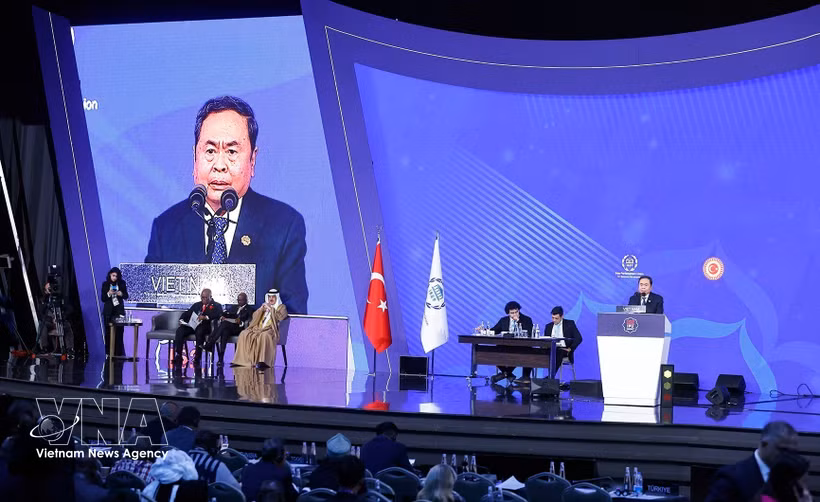 National Assembly Chairman Tran Thanh Man speaks at the general debate of the 152nd Assembly of the Inter-Parliamentary Union in Istanbul on April 16, 2026. (Photo: VNA)
