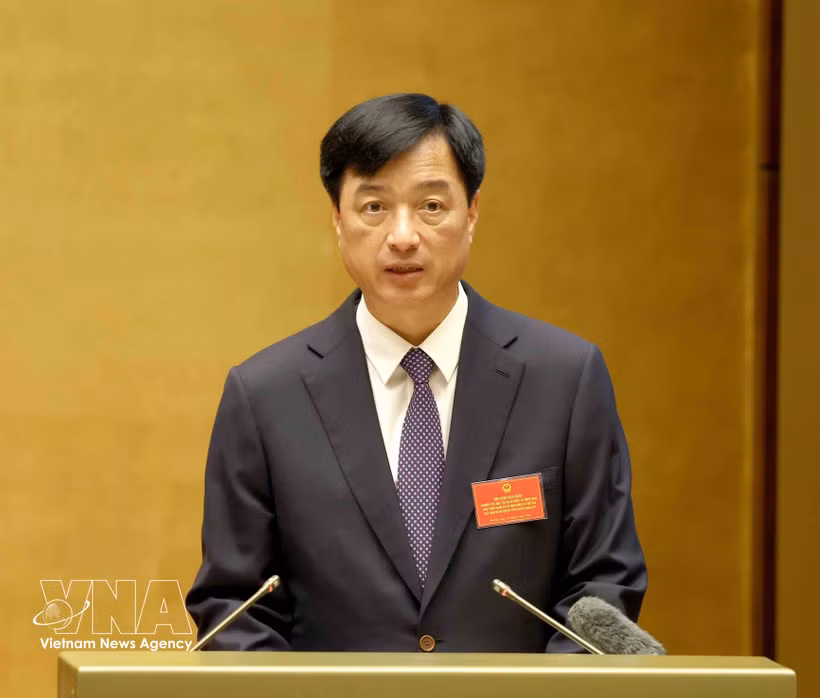 Politburo member, Secretary of the Party Central Committee and Chairman of its Organisation Commission Nguyen Duy Ngoc speaks at the national conference to disseminate and implement the resolution of the second meeting of the 14th Party Central Committee. (Photo: VNA)