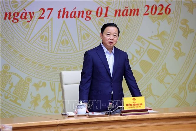 Deputy Prime Minister Tran Hong Ha speaks at the 30th meeting of the National Steering Committee on Combating Illegal, Unreported and Unregulated Fishing on January 27. (Photo: VNA)
