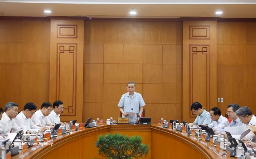 Party General Secretary and State President To Lam speaks at the meeting of standing members of the Steering Committee on science and technology development, innovation and digital transformation on May 25. (Photo: VNA)