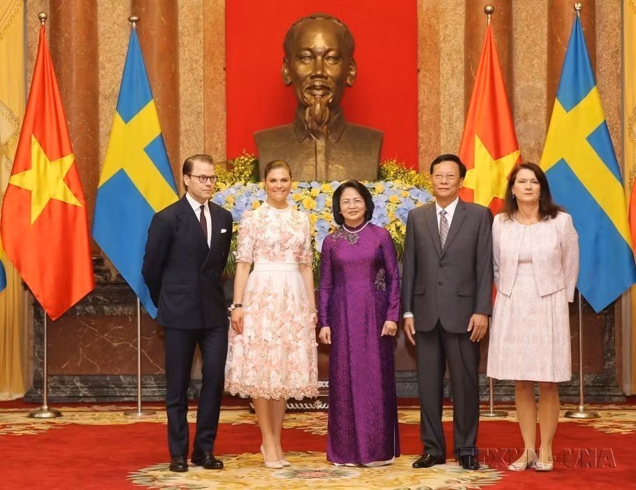 Vice State President Dang Thi Ngoc Thinh receives and holds talks with Swedish Crown Princess Victoria Ingrid Alice Désirée during her official visit to Vietnam, May 6-8, 2019. (Photo: VNA)