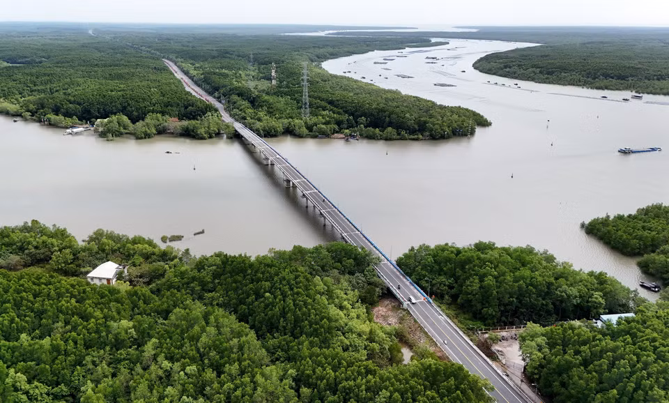 Aerial view of Rung Sac road winding through Can Gio’s mangrove forests. (Photo: VNA)