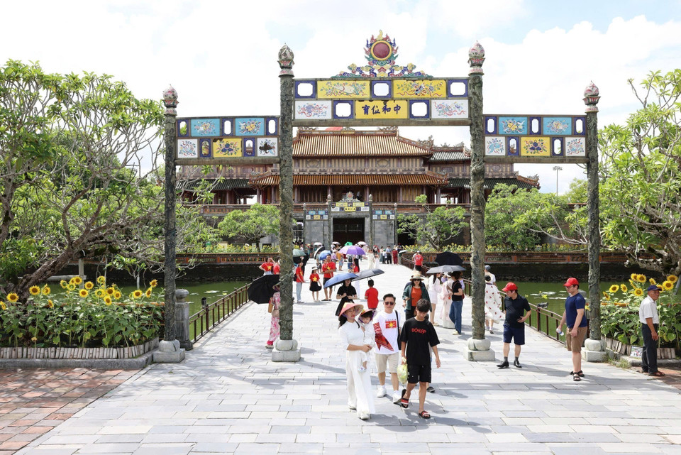 The Imperial Citadel of Hue is a popular tourism destinational. (Photo: VNA)