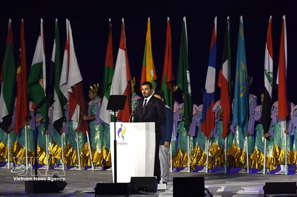 Olympic Council of Asia (OCA) President Sheikh Joaan Bin Hamad Al Thani delivers remarks at the opening ceremony of the 20th Asian Games (ASIAD 20) in Nagoya, Japan, on September 19, 2026. (Photo: Xinhua/VNA)