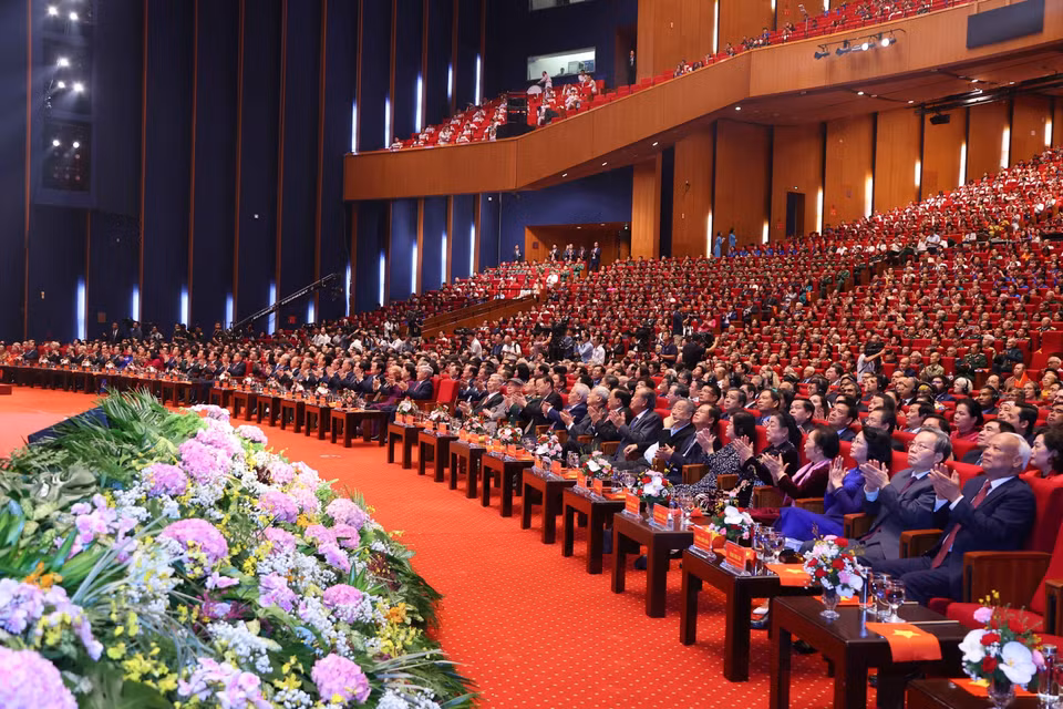 Leaders of the Party and State, along with delegates, participate in the ceremony. (Photo: Van Diep – VNA)