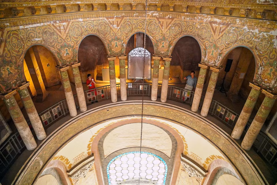The typical French architecture inside University of Science blends with artistic elements. (Photo: VNA)