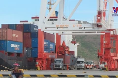 Vietnam enjoys trade surplus of 710 million usd in H1