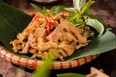 Sour pork a unique food of Muong people in Phu Tho