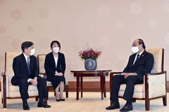 Vietnamese President meets with Japanese Emperor in Tokyo
