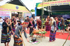Bru-Van Kieu ethnic people preserving traditional culture