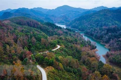 Exploring poetic, beautiful lakes in Cao Bang