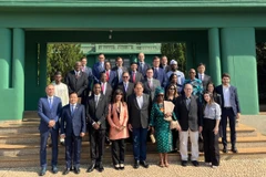Vice Governor of Goias state Daniel Elias Carvalho Vilela and ambassadors, chargé d'affaires and trade attachés from 20 countries. (Photo: VNA)