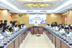 The interbank electronic payment system handles an average of 830 trillion VND (40 billion USD) per day. (Photo courtesy of SBV)