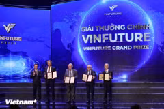 Outstanding scientists honoured at the previous event. (Photo: VNA)