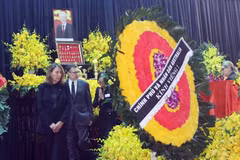 Foreign guests pay respects to Party General Secretary Nguyen Phu Trong