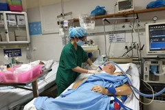 Vietnamese hospitals to remove bottlenecks to lure foreign patients