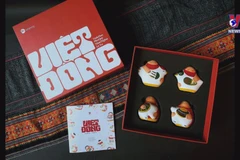 Unique Mid-Autumn festival gifts inspired by folk paintings