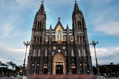 Exploring beauty of Hung Nghia Catholic Church