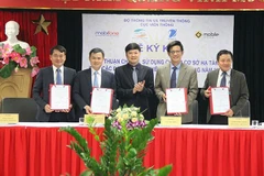 Mobile network operators agree to share 1,200 transceiver stations
