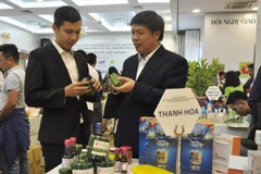 Hanoi will support connection in trading goods with localities