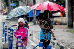 Philippines braces for approaching storm