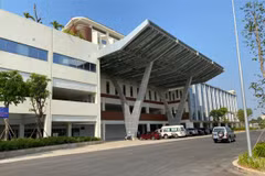 HCM City gets new healthcare facilities