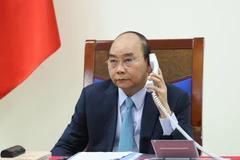 Vietnamese, Swedish PMs hold phone talks over COVID-19, bilateral relations