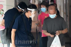 Philippines bars incoming flights for one week to decongest quarantine centres