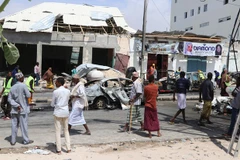  Vietnam urges parties to facilitate direct one-person one-vote elections in Somalia