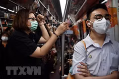 Thailand’s government sells masks to locals in face of nCoV