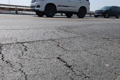Repairs of Thang Long Bridge must be completed by September: ministry