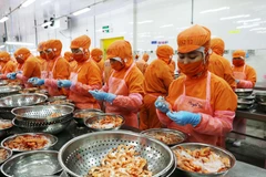 Trade surplus amounts to 10 billion USD by mid-August
