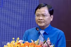 Forum gathers over 200 young Vietnamese intellectuals 