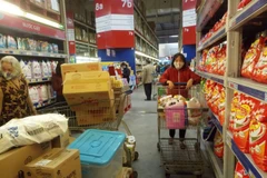 Hanoi ensures sufficient supply of goods for people