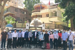 Over 260 Vietnamese citizens come home from Kuwait, Qatar, Egypt