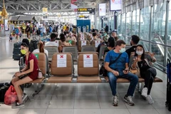 Vietnamese stranded abroad assisted to fly home: spokeswoman 